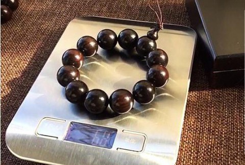 如何分辨小叶紫檀与东非紫光檀