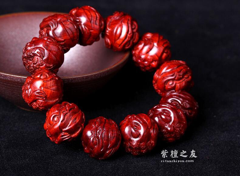 印度小叶紫檀金蟾2.0手串 鸡血红 手工精细雕琢 高油高密-4
