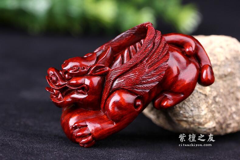 小叶紫檀飞天貔貅手把件-4