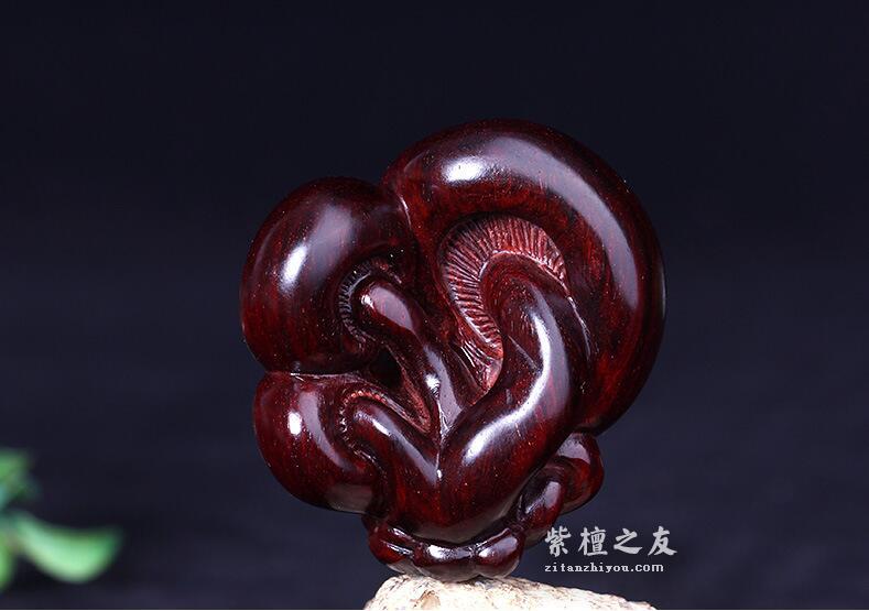小叶紫檀蘑菇手把件 老料高密度-1
