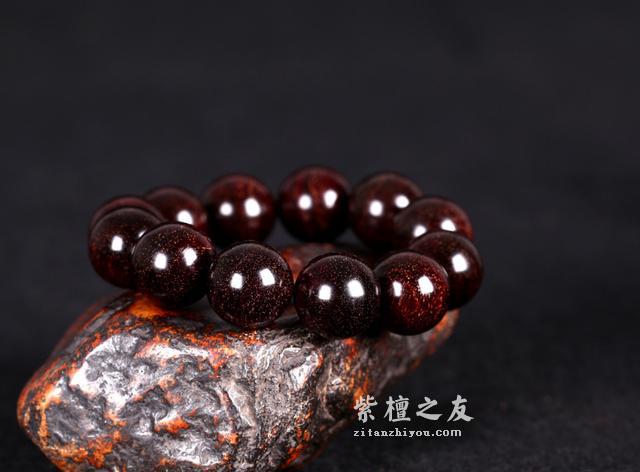 一篇说透小叶紫檀手串怎么盘玩以及保养-6