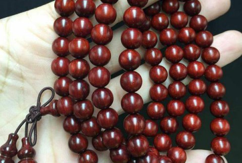 小叶紫檀是什么味道？巧克力味还是檀香味？