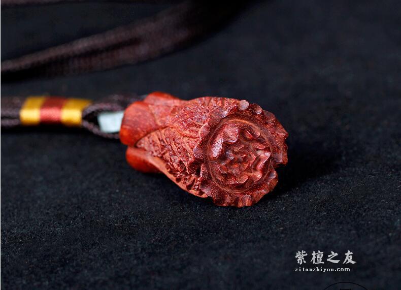 精品印度老料小叶紫檀白菜文玩手把件-1