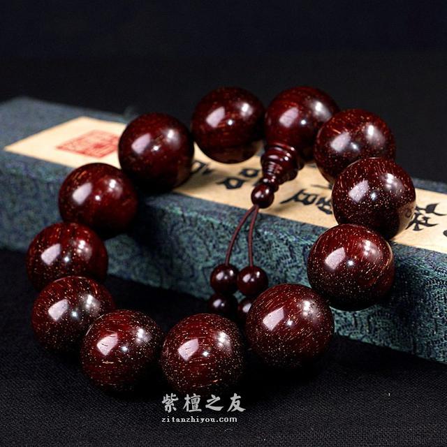 这么多鉴定小叶紫檀的方法，这招最有效！-1