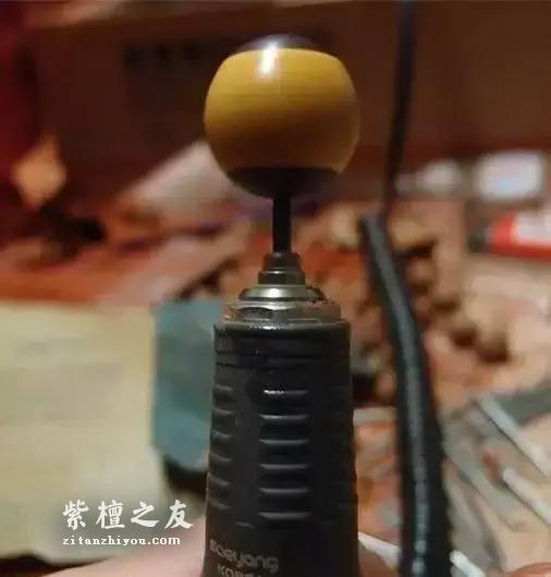 小葫芦加紫檀边角料，竟然能做出这么好看的手串-11