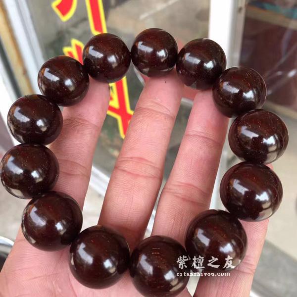 小叶紫檀怎么才能盘出带玻璃感的包浆效果？-1
