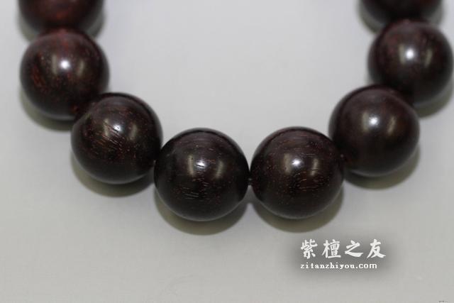 小叶紫檀盘黑了怎么办？别慌，小编给你支招！-2