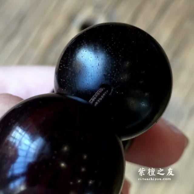 一篇说透小叶紫檀手串盘玩以及保养（3.0）-3