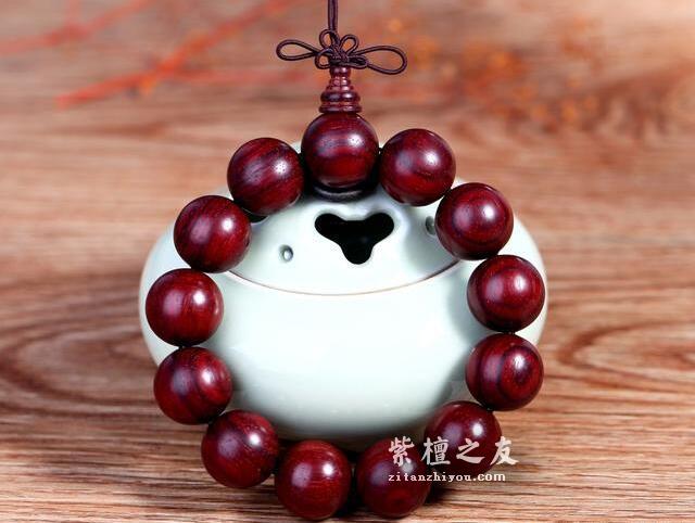 图解小叶紫檀品质的区分-1