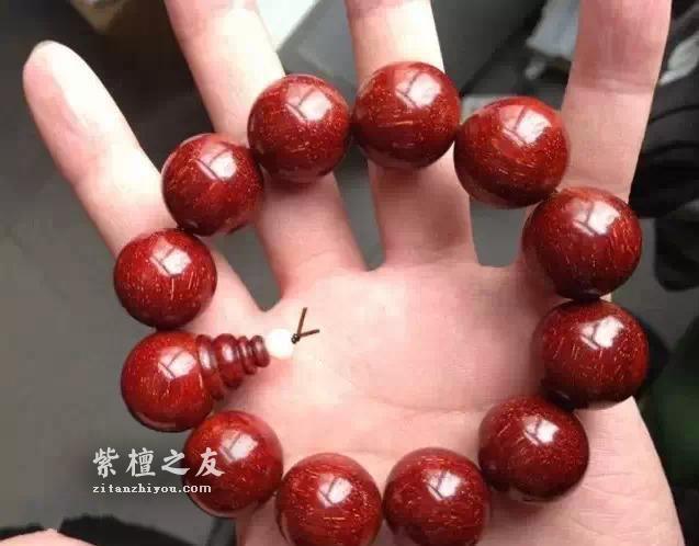 小叶紫檀保养盘玩全攻略，你值得收藏！-6
