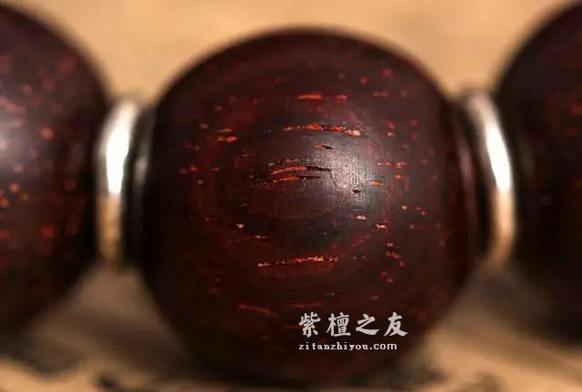 小叶紫檀手串裂纹修复-1