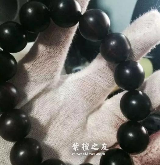 从“红宝石”到“黑煤球”你的紫檀手串都经历了什么？-4