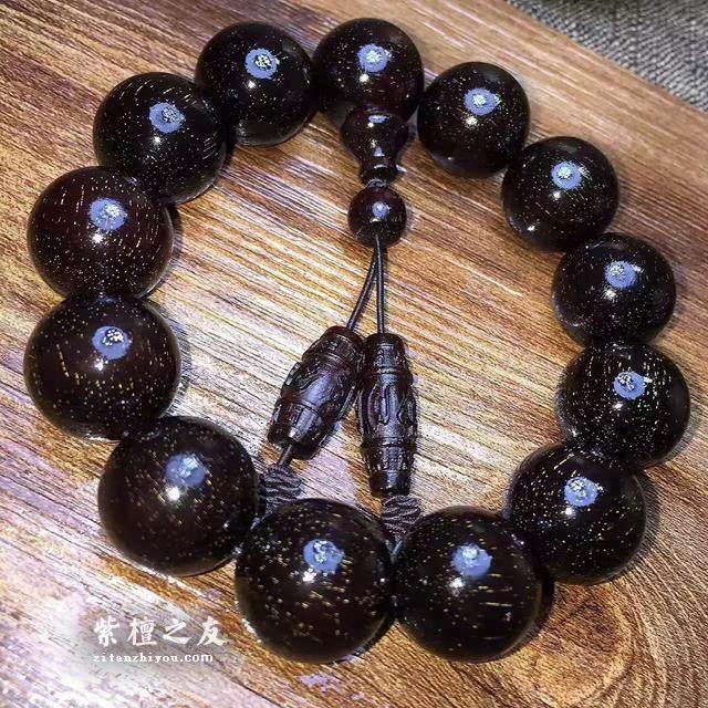 从“红宝石”到“黑煤球”你的紫檀手串都经历了什么？-2