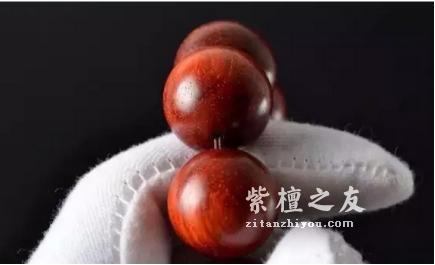 老司机教你盘玩小叶紫檀手串的禁忌-2