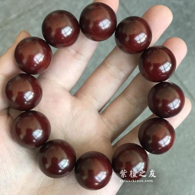 小叶紫檀从来就不是低端文玩，市场那些几十块钱的都是哪来的？-1