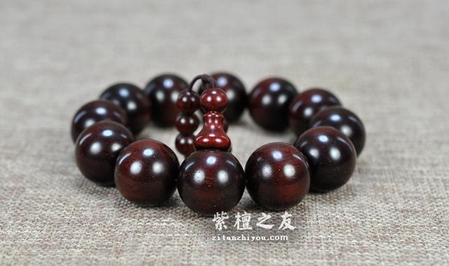 教你保养小叶紫檀手串的六步秘诀，一起动起来！-3