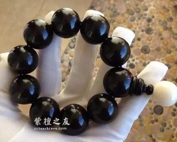 关于小叶紫檀手串包浆的心态问题-1