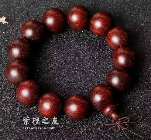 小叶紫檀手串盘玩的5大问题，你是否也遇到过？-2