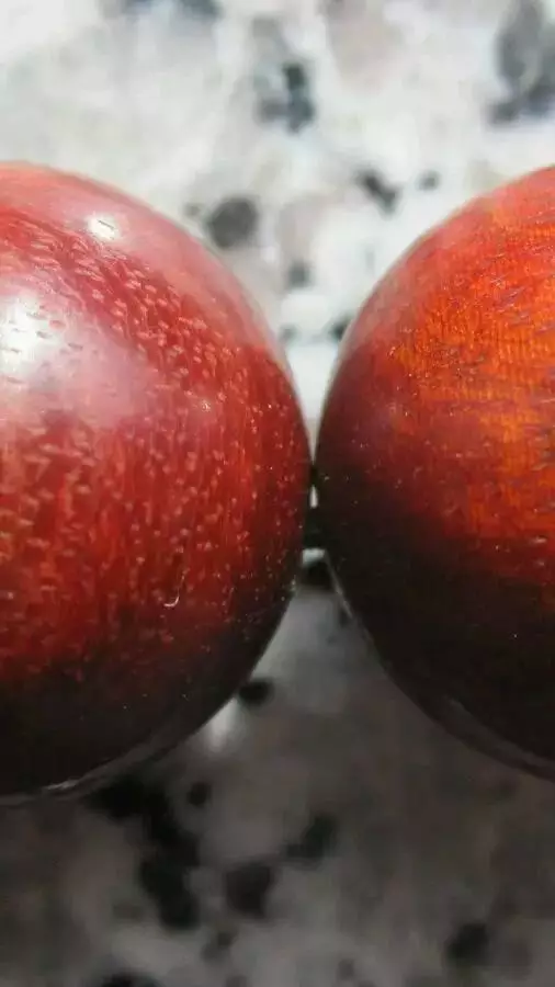血檀和小叶紫檀的细节种种区别-14