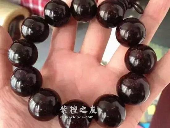 盘玩小叶紫檀手串的基本套路-3