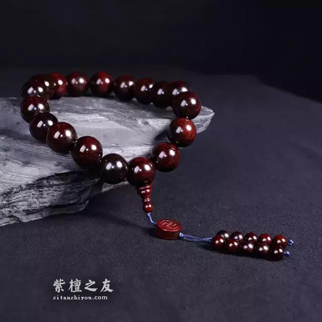 如何买到性价比最高的小叶紫檀手串？-10