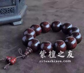 关于选购小叶紫檀手串要理性，这几个误区千万别犯！-4