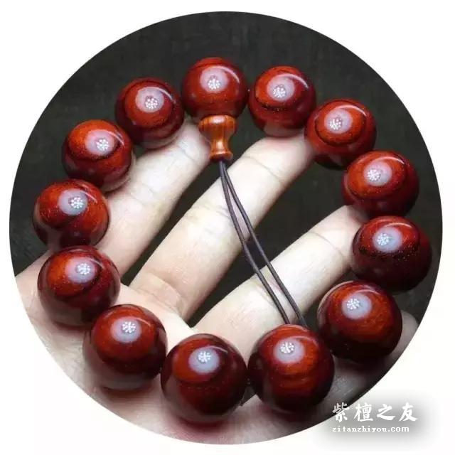 盘玩小叶紫檀，不知道这些等于瞎玩！-7