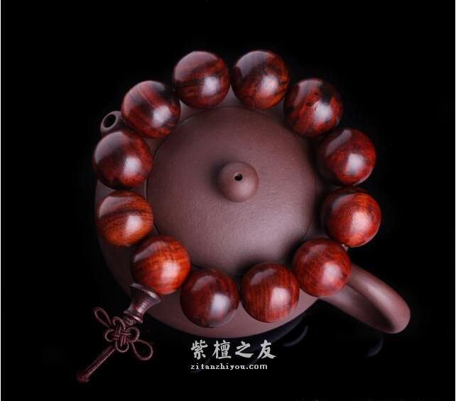 小叶紫檀掉色严重，刚开始玩千万别上手！-4