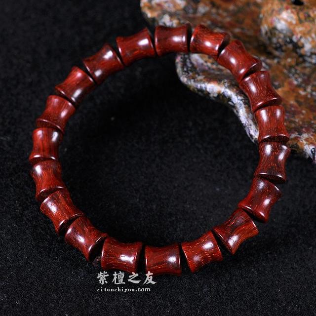 盘点一下小叶紫檀手串的款式有哪些？-5