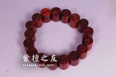 盘点一下小叶紫檀手串的款式有哪些？-6