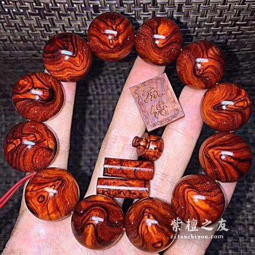 关于小叶紫檀手串，这可能是最全面的知识了！-11