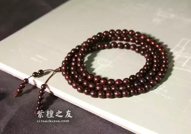 小叶紫檀手串盘玩，这些你知道吗？-2