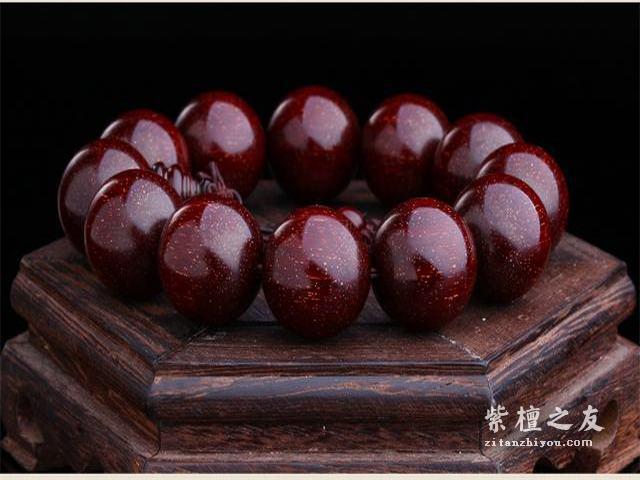 教你应对盘玩保养小叶紫檀时，遇到的最常见问题！-2