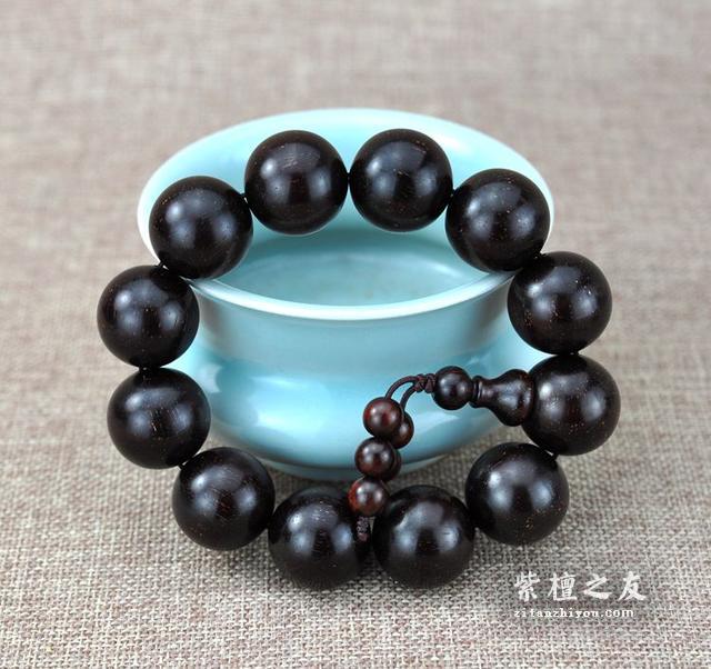 紫檀手串保养“七大绝招”-1