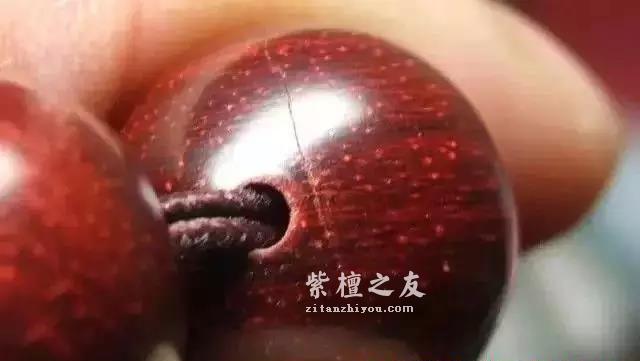 紫檀手串开裂怎么修复？行家教你这样做！-1
