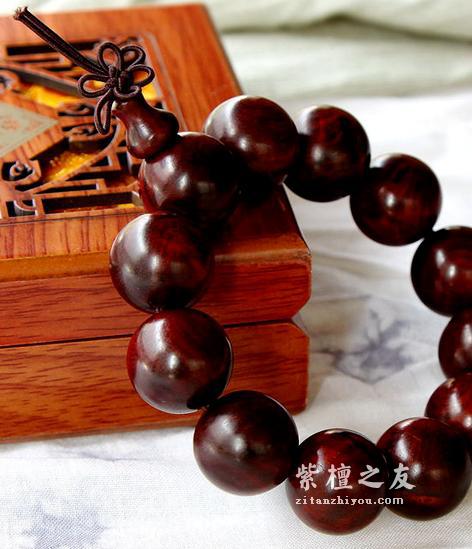 小叶紫檀的收藏潜力不可小视！-1