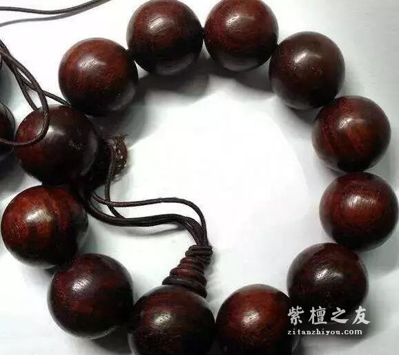 血檀与紫檀，最靠谱的“烧烤”对比图-1