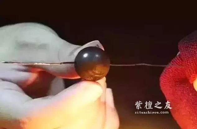 血檀与紫檀，最靠谱的“烧烤”对比图-3