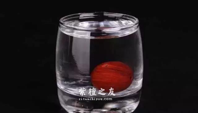 走出误区！手把手教你鉴别小叶紫檀真假的正确方法！-1