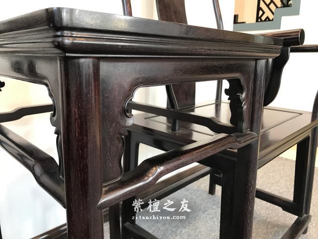 浅析小叶紫檀中的犀牛角紫檀-2