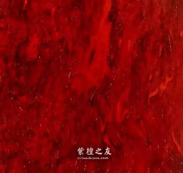 什么是小叶紫檀的二膘料、泥料、犀角质、鸡血料？-7