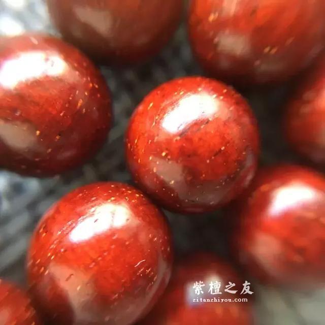 选购小叶紫檀最重要的是什么？真正懂得人很少吃药！-2