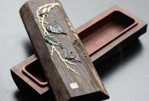 同样是紫檀，价格可能差百倍，紫檀等级有哪些