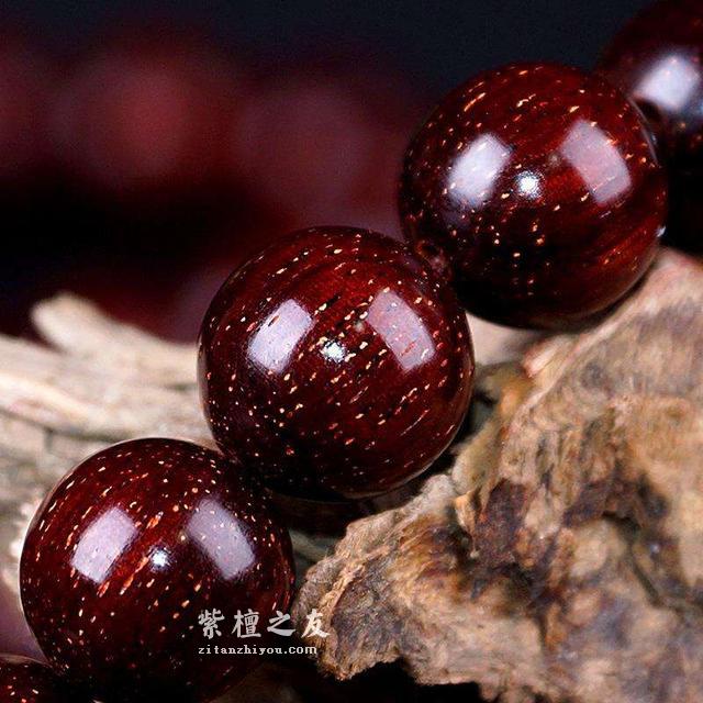 小叶紫檀对人的命理到底有影响吗？什么人适合带小叶紫檀？-3