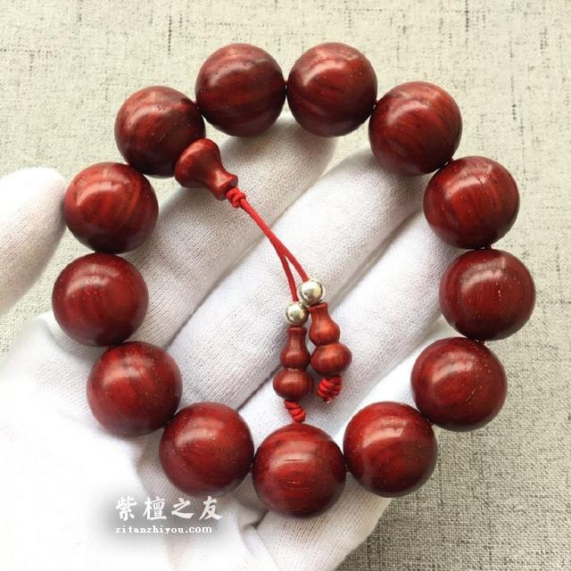 小叶紫檀手串怎么保养？-2