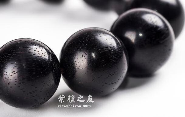为什么小叶紫檀的金星会消失？你知道怎么玩手串吗？-1