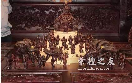 耗费78吨紫檀的作品，由32人花3年创作完成，价值不可估量！-3