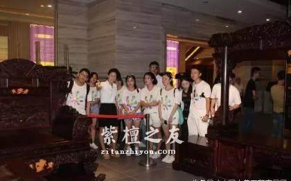 耗费78吨紫檀的作品，由32人花3年创作完成，价值不可估量！-5