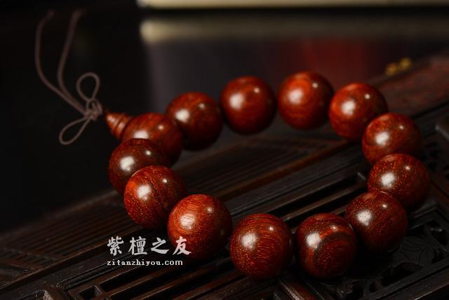 小叶紫檀手串的盘玩知识详解，从入门到精通-1