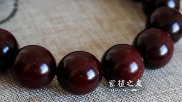 盘玩小叶紫檀实用的方法，可以快速盘出“玻璃底”！-3